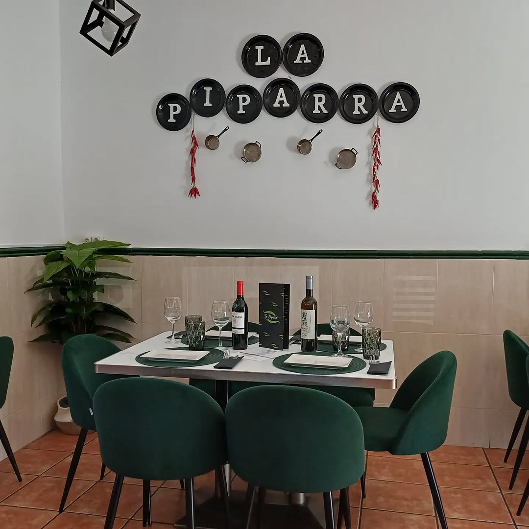 Interior restaurante La Piparra Castellón